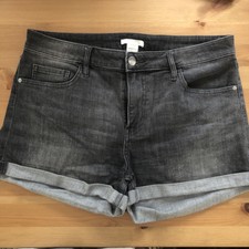 graue Damen Jeansshorts / Hotpants von H&M, Größe 40