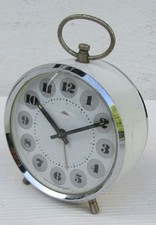 Größerer WECKER Marke PRIM um 1970 DDR- Zeit CSSR- Modell Tischuhr LÄUFT