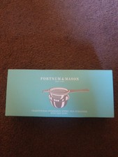 Fortnum and Mason traditionelle Teesieb mit Tropf Schale