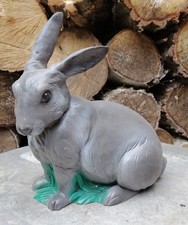  Alter Gartenzwerg *** Hase *** 28 cm Hoch *** Kunststoff ***