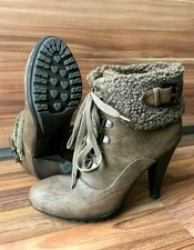 NEU ♥ tolle Damenstiefelette mit RV 11cm Absatz braun Profilsohle Stiefel Gr. 38