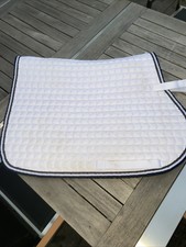 Schabracke Eskadron Dressur Pony weiß Turnier 50 cm Pferd Satteldecke