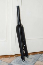 Vollcarbon Gabel Gravel tapered 1 1/8" - 1 1/2" 9x100mm Schnellspanner Postmount