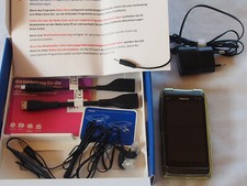 Smart Nokia N8-00- 8 GB,Ohrhörer u. 2 Adapter für PC u.TV, kaum gebraucht in OV