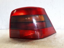 VW Golf 4 Golf IV Rot Schwarz Rückleuchte Hella GTI TDI 1,4 1,6l 1,9l Highline