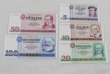 Konvolut Geldscheine Banknoten DDR 5, 10, 20, 50 und 100 Mark 1971 1975 fast kfr
