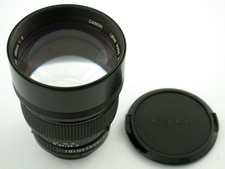 CANON FD lens 2/135 135mm F2 superfast aperture mint fast neu
