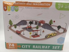 Holzeisenbahn und Eisenbahn Set Elektrische Eisenbahn für Kinder 4189 U4