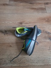 Nike Schuhe Junge Gr 37,5 grau Laufschuhe