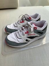 Reebok Ventilator EU 45 US 11,5 weiß grau pink