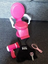 Doll's großer Sindy Haarbildstuhl, Schürze, Fön uvm