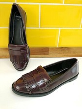 Bershka Burgunder Slipper Fransen Nieten Loafer Schuhe verschiedene Größen Neu Arbeit Büro
