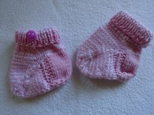 Handgestrickte Babyschuhe Babyschühchen Söckchen 0-6 Monate rosa/weiß
