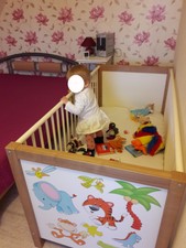 Babybett Gitter Kinder Junior Bett 140x70 mit Matratze Set 2 in 1 Umbau möglich