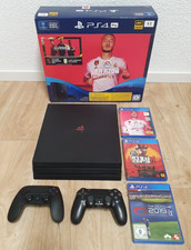 Sony PlayStation 4 Pro 1TB Schwarz in OVP mit 2 Controller, FIFA 20, RDR 2