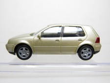 270-135HO - Herpa 1/87 - VW Golf IV 4 türer champagner silber metallic - top