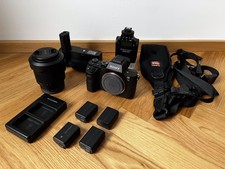 Sony Alpha A7 II 24.3MP inkl. Zubehörpaket in einem tadellosen Zustand.