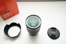 Sony Distagon T * FE 35mm f/1.4 ZA Lens (sel35f14z)