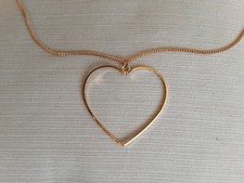 *24* Kette mit Herz Goldfarbig Halskette Langkette Statement Geschenk