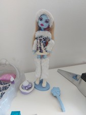 Monster High Abbey Bominable Bett