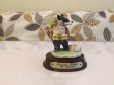 Little Nook Village Scheunendachs mit Geschenken von Leonardo guter Zustand YSTE