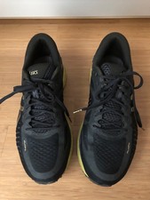 Asics Herren METARUN BLACK / ONYX / CARBON (scharz-gold) Größe EU 44 US 10