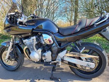 Suzuki Bandit 600 Top Zustand !! TÜV / AU neu 58000km Viele Extras