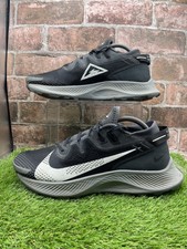 Nike Pegasus Trail 2 DUNKELRAUCHGRAU UK GRÖSSE 7,5 SEHR GUTER ZUSTAND CK4309-002