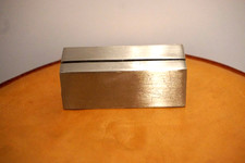 Original Red Bull Edelstahl Vollmetall Tischaufsteller für Bar Club Disco Deko