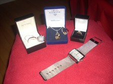 Modeschmuck Set Konvolut Damenuhr Kette Svarowski Ringe  