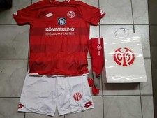FSV Mainz 05 Trikot Hose Stutzen mit Fuß Größe L 2018/19 neuwertig da ungetragen