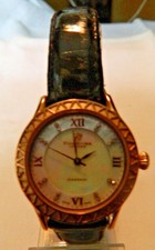 74) CHRISTINA London Diamonds Swiss Made Quarz Analog Damen Armbanduhr