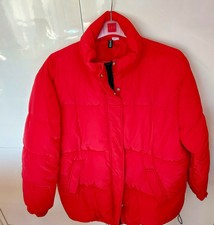 H&M Puffercoat Jacke Gr. M Non Down vegan Jacke awesome Red *NEU*