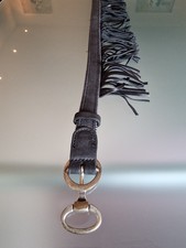 Marc Cain Ledergürtel N3 85  schwarz mit Nieten und Fransen