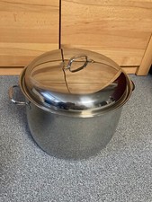 großer Kochtopf Suppentopf Topf mit Deckel silber