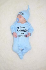 Personalisierte Prince eingetroffen Strampler und Mütze Set Krankenhaus Outfit Neu Baby