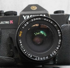 Yashica TL Electro X Spiegelreflex Kamera mit Porst Weitwinkel MC 1:2.8