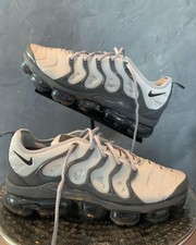 nike air vapormax plus 45,5 wolf grey wie neu