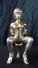 Dekoration wohnzimmer figuren skulptur bronze kleine statue metall frau stuhl