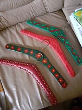 4 Kleiderbügel Holz Retro Vintage 70er Jahre Ostalgie Farbig gefärbt Shabby stil