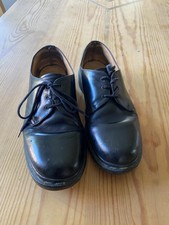 elegante Schuhe Dr. Martens Größe 44 schwarz guter Zustand