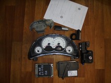 Opel Corsa C 1,2 75PS Z12XE Bj.00-04 Motorsteuergerät Steuergerät 24443796 AX