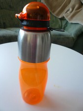 Trinkflasche Kunststoffflasche mit Trinkröhrchen Sport-/Schulzubehör ratiopharm