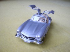 Mercedes Benz 300 SL Maßstab 1:18, Türen, Motorhabe, Kofferraum zum öffnen - TOP