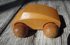 1 Holz-Spielzeug-Auto "sigikid", gebraucht, voll funktionsfähig