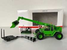 MANITOU Telelader Merlo mit zusätzlichen Anbaugeräten
