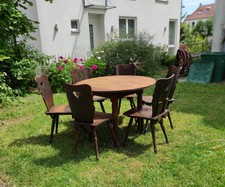 gastro möbel antik  6 Holzstühle runder Tisch (alter Wirtshaus Stammtisch) 