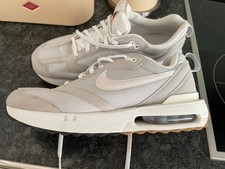 Damen Herren NIKE AIR MAX DAWN Sneaker Turnschuhe Gr. 42 1/2 UK 8 grau beige top