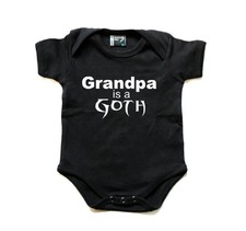 My grandpa is a Goth Baby Body Großeltern Gothic schwarz