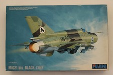 Flugzeug Modellbausatz 1:72 Fujimi Düsenflugzeug MIG-21 Black Lynx No. 27021